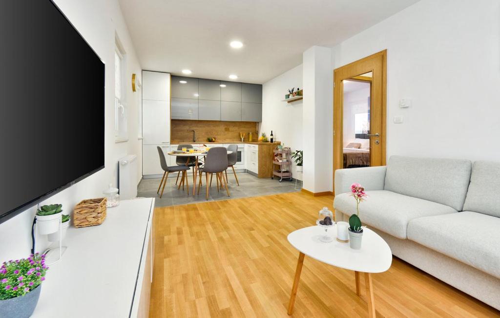 Kalimero Apartman A1 Križevci المظهر الخارجي الصورة